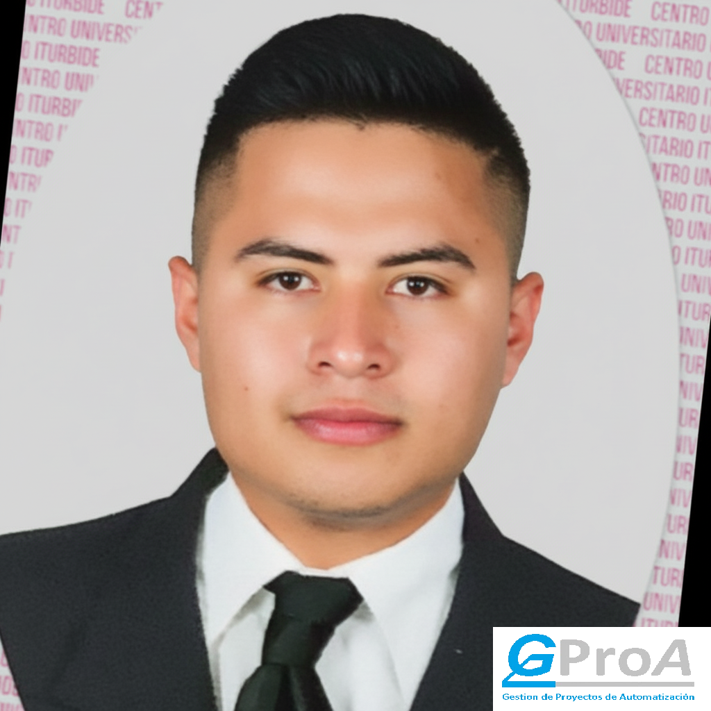 Israel Reséndiz Gálvez - COO